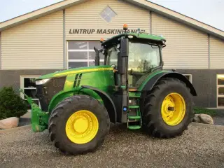 John Deere 7310R Med frontlift og frontPTO en ejers gård traktor