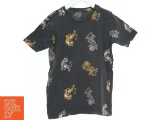 T-shirt med tigerprint fra VRS (str. 134)