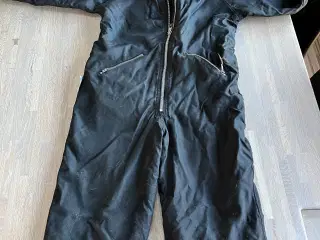 Flyverdragt størrelse 122 
