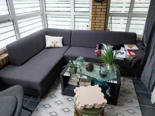 Sovesofa med magasin