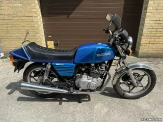 Suzuki GS 450