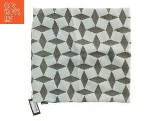 Sæt af pudebetræk med geometrisk mønster fra Compliments (str. 44x43 cm)