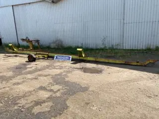 Claas Dominator 108 Skærebordsvogn