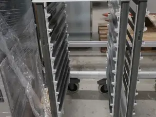 Stikvogn CAMBRO 9 stik 1/1 GN