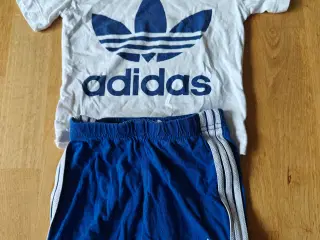 Drenge Shorts og T-shirt sæt str. 86, Adidas