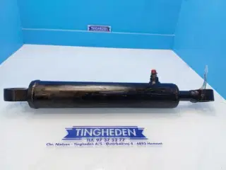 GEHL AL750 Cylinder 50306866 