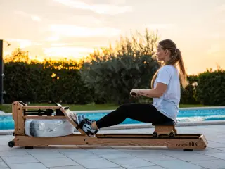 Water Rower Romaskine i massiv egetræ