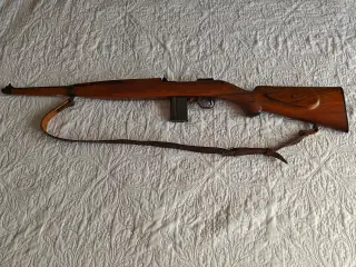 Fuldskæftet M1 Carbine Repeter cal. 30 Carb.