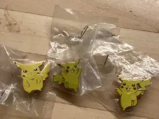 Pokemon pins-Pikachu brocher