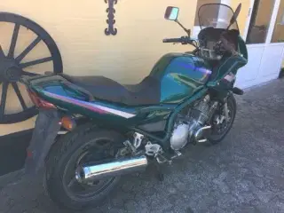 Yamaha XJ 900 Diversion