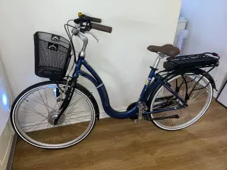  flot yosemite dame elcykel 28"  7 gear. 