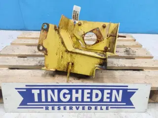 New Holland TX 65 Beslag 84035743