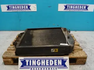 New Holland 8770 Køler 86013263