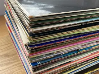 Vinyl Plader købes