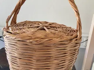 Strikkekurv med låg