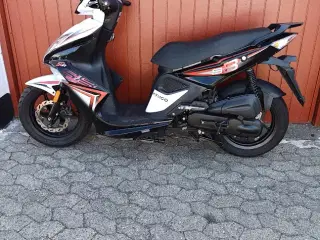 Kymco Super 8