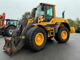 Volvo L 70 G VELHOLDT! MED SKOVL!