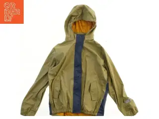 Regnjakke med hætte fra Molo (str. 152)