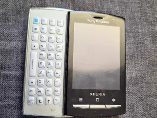 Lg mobiltelefon og en Sony Ericsson