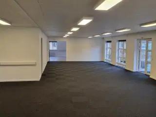 300 m2 velindrettet kontor