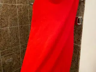 Flot rød kjole str xs