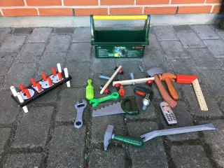 Værktøjskasse med diverse -  oplagt adventsgave