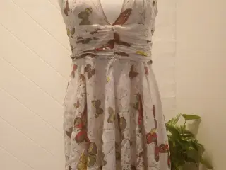 Karen millen kjole i silke