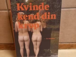 "Kvinde kend din krop" af Amani Meaidi mfl.