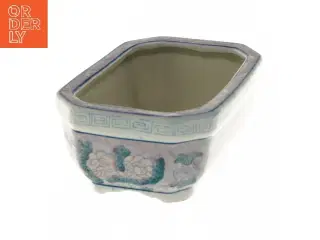 Rektangulært keramikpotte med blomsterdesign (str. 7,5x17,5x12 cm)