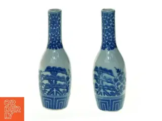 Blå og hvide porcelænsvaser (str. 13 x 4 cm)