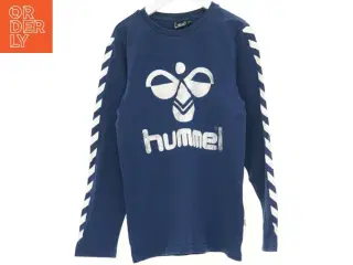 Bluse fra Hummel (str. 146 cm)