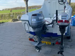 Motorbåd/ kabinebåd