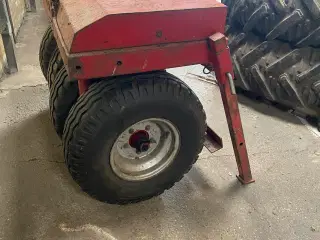 4 hjulet frontpakker