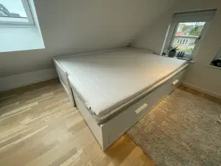 IKEA Brimnes seng
