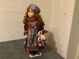 Fin porcelæns dukke