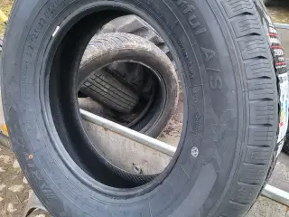 215/75R 16c 