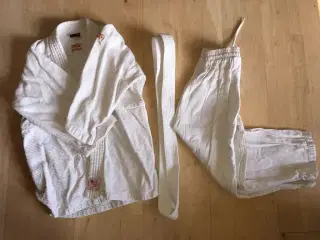 Judo-gi str.120