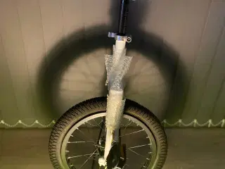 Et-hjulet Cykel (Aldrig brugt!)