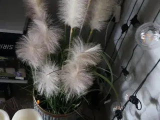 Kunstig plante i krukke