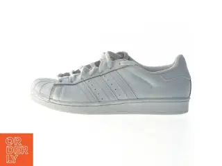 Adidas Superstar Triple White (str. 42 )