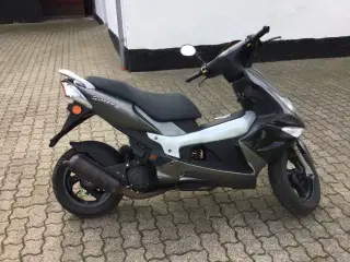 Pgo g max