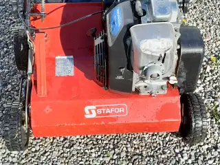Stafor vertikalskærer