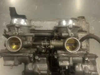 Honda VF 700 magna karburator