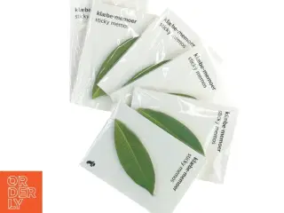 Seks pakker selvklæbende memoer (post-it notes) med bladmotiv (10 cm)
