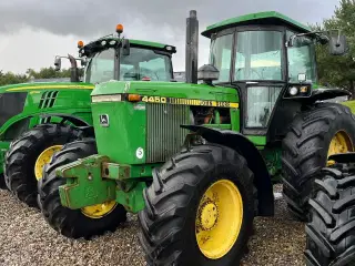 John Deere 4450 med 7,6L motor