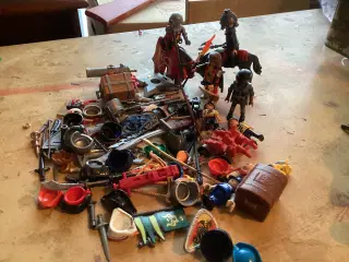 Playmobil rester  (se billeder)
