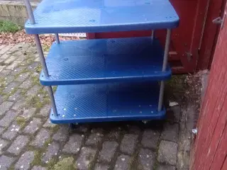 Rullebord i metal og plast.