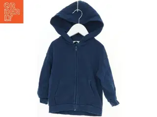 Blå hættetrøje til børn fra H&M (str. 104)