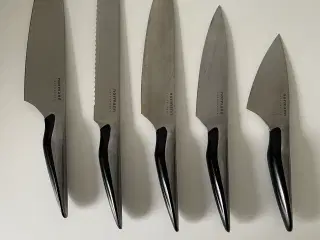 Køkkenknive med træholder