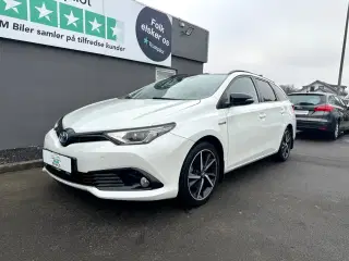 Toyota Auris 1,8 Hybrid H2 Style Touring Sports CVT